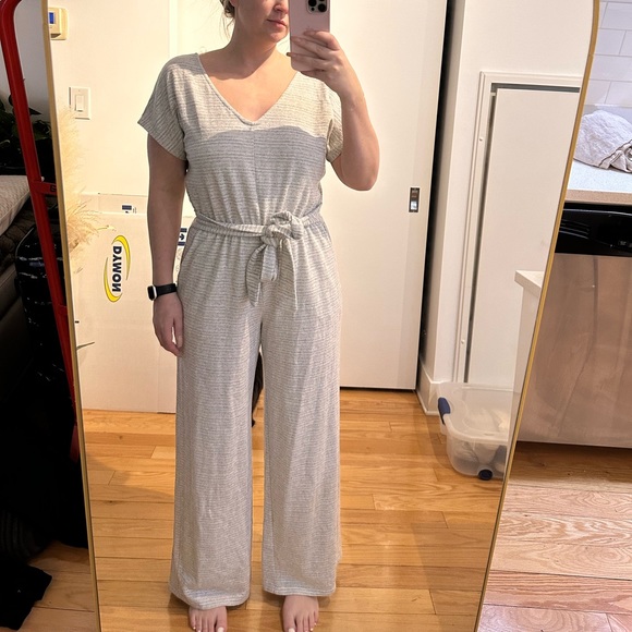 Jumper - Picture 1 of 5